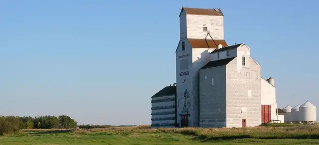The Benson grain elevator